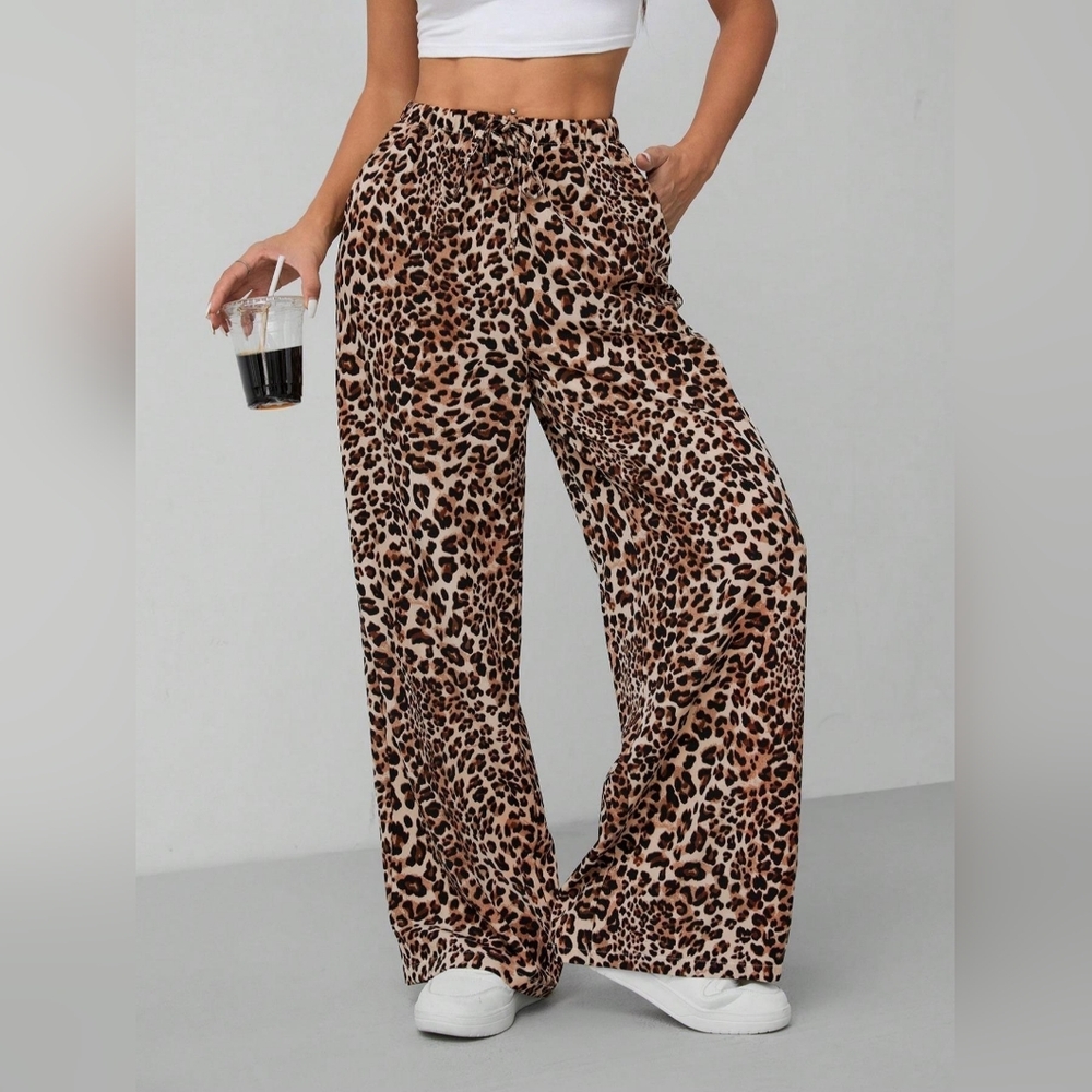 Leopard Print Wide-Leg Pants
